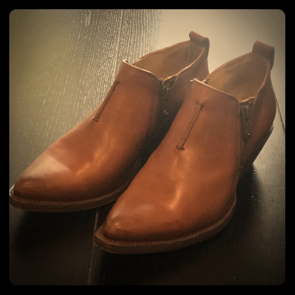 Sacha Shooties